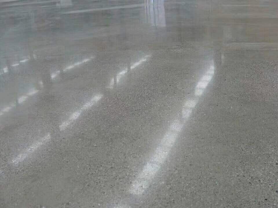 金剛砂耐磨地坪